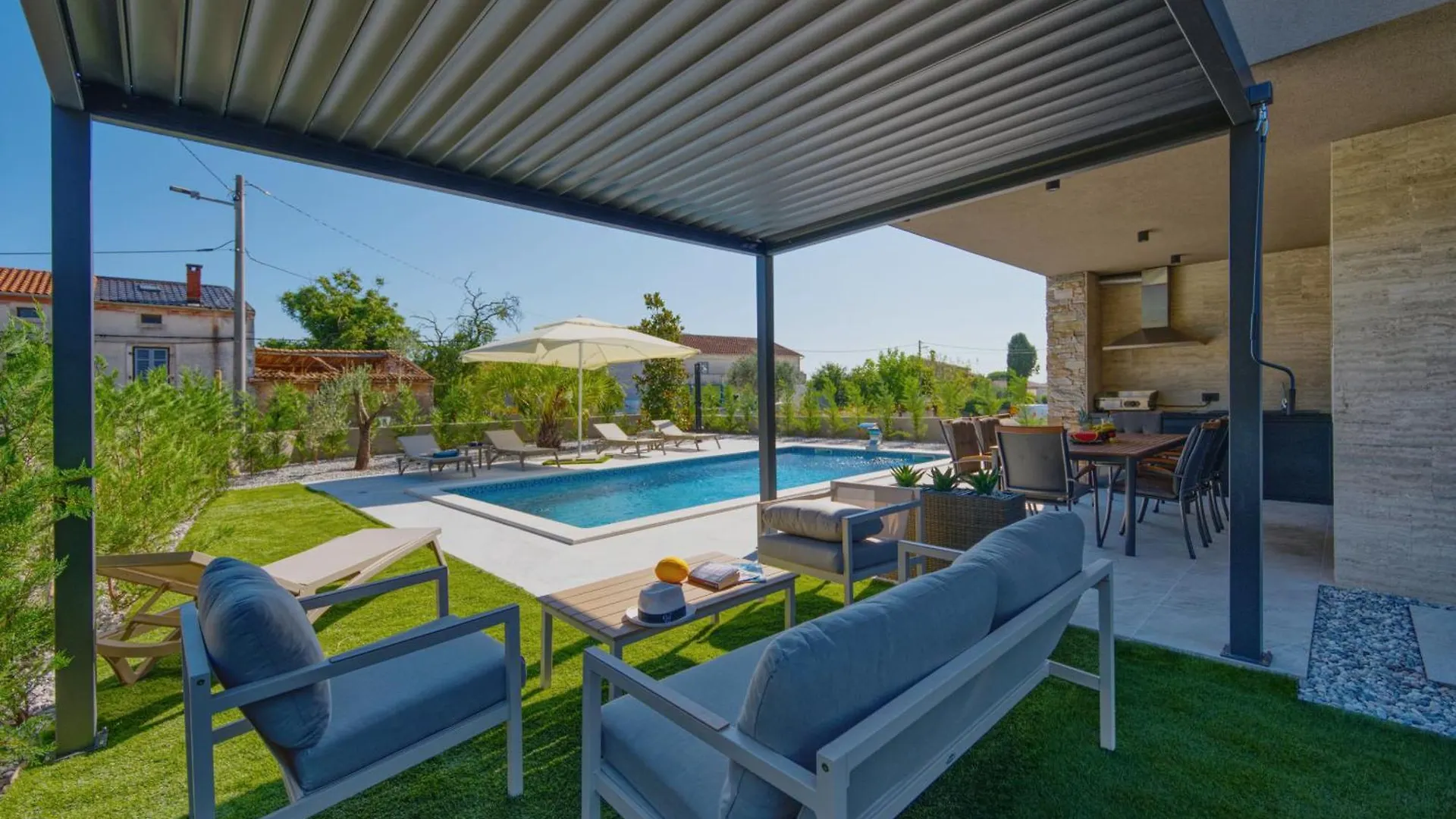 Villa Bavigo For 8 People Near Pula With Wellness & Children Playground Marčana